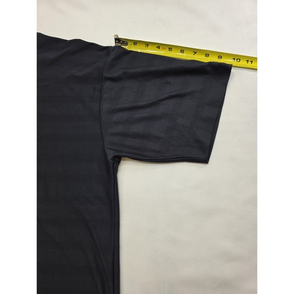 Cutter & Buck Men's Black on Black Striped Dri-release Golf Shirt. Size L - Picture 9 of 9